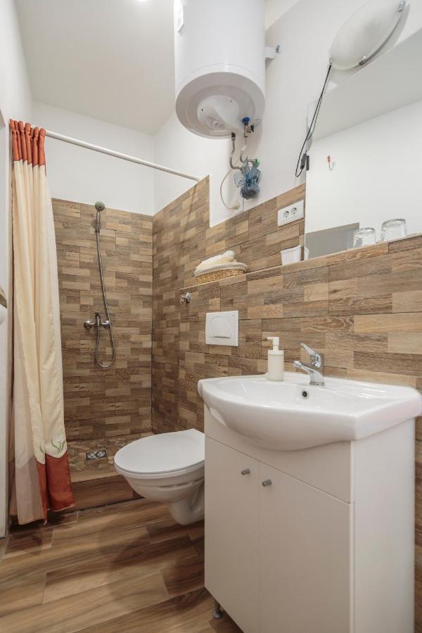 Apartment Esa Komiža Eksteriør billede